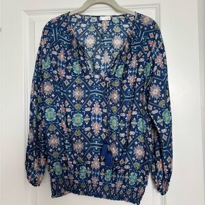 Elegant Blue Patterned Blouse